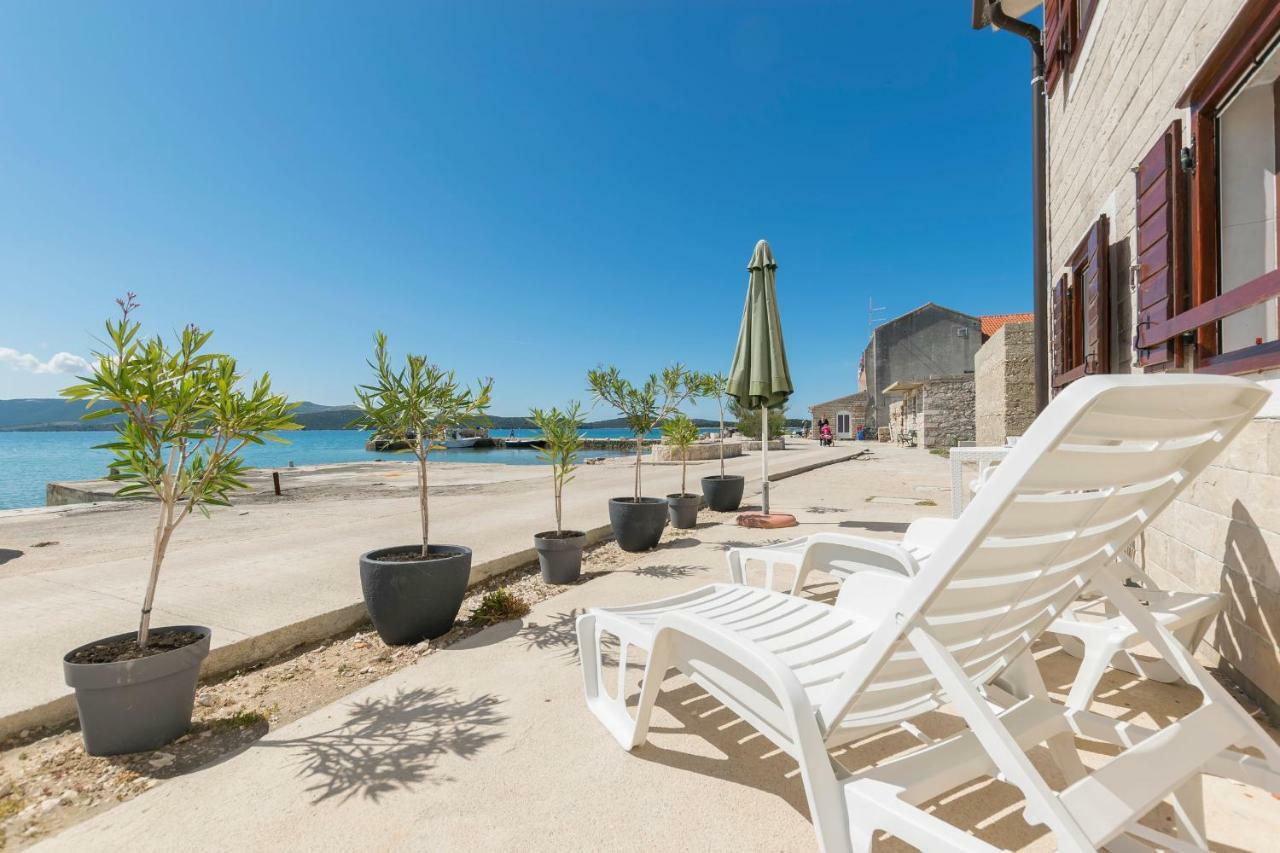 Apartment Island Dream Krapanj Luaran gambar